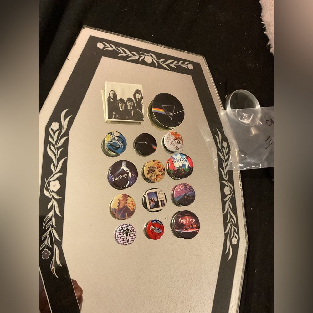 Lot of 14 Pink Floyd Button Pin Set